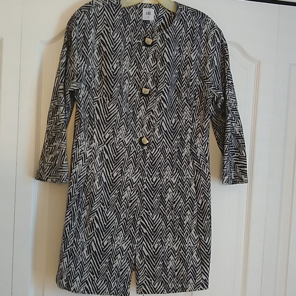Zigzag 3/4 length sleeve jacket